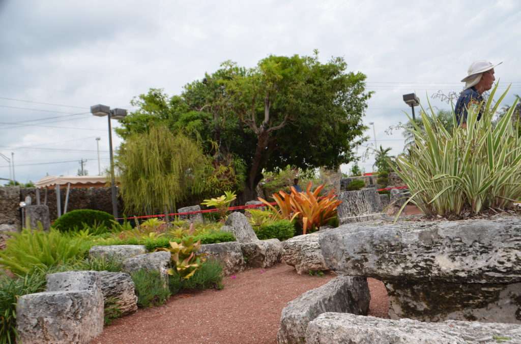 Coral Castle: Megalithic Mystery or Romantic Testimonial? 17