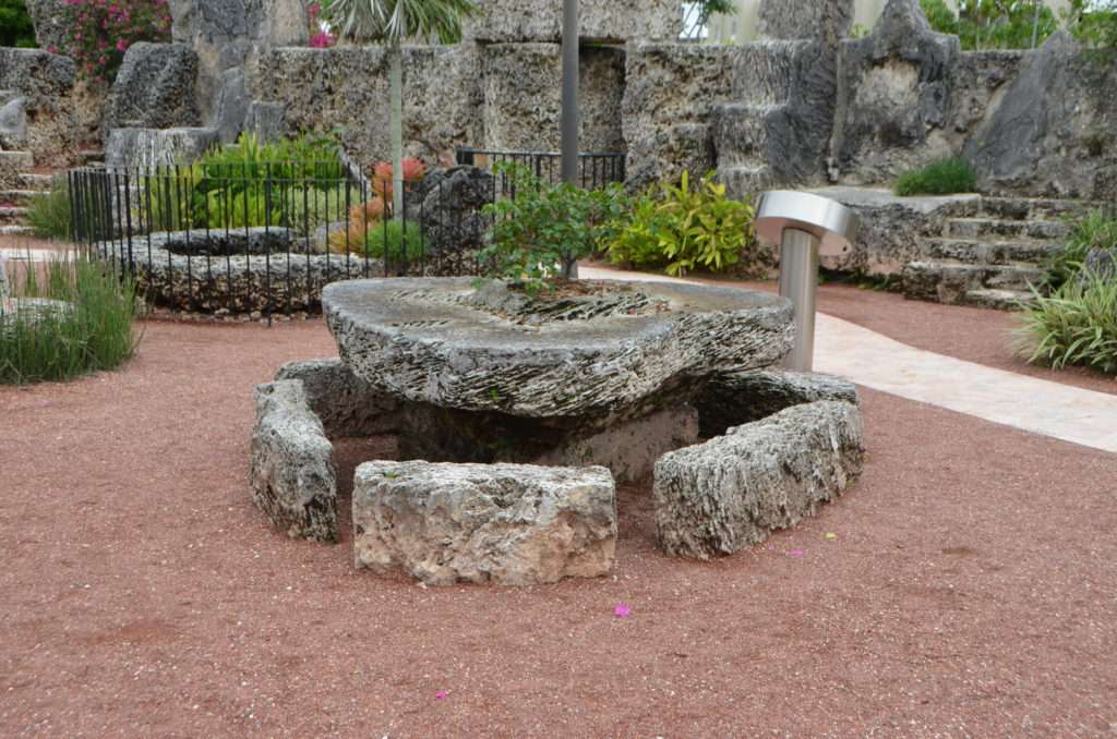 Coral Castle: Megalithic Mystery or Romantic Testimonial? 20