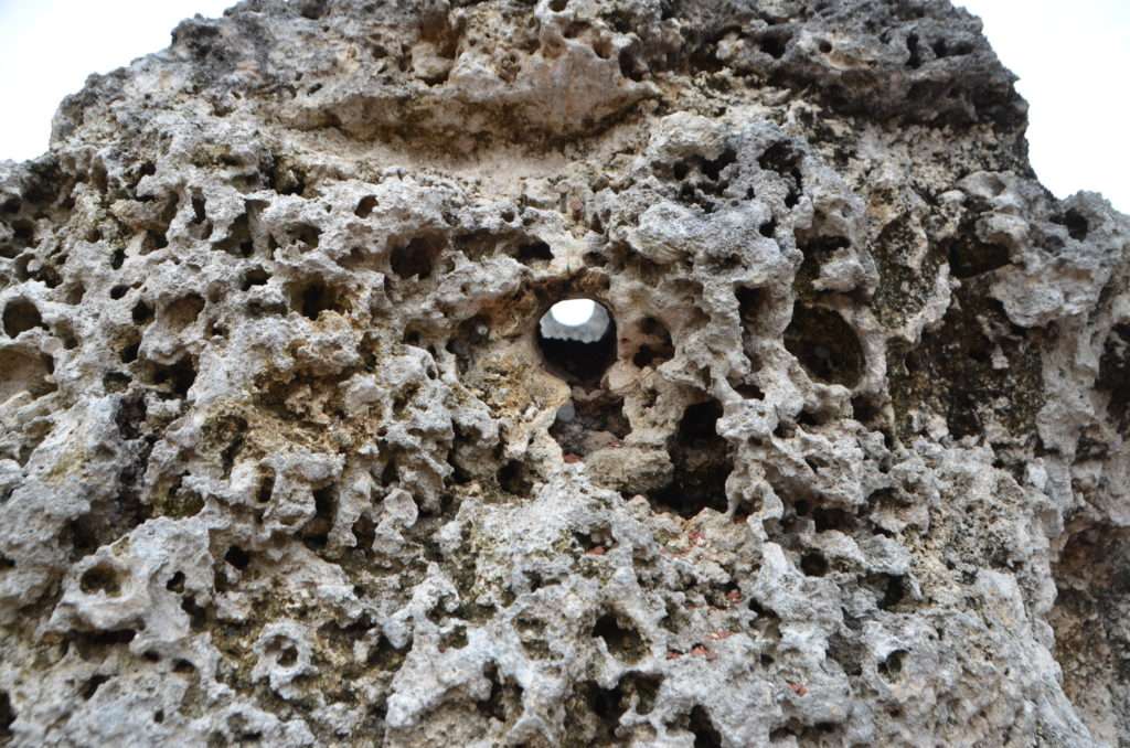 Coral Castle: Megalithic Mystery or Romantic Testimonial? 52