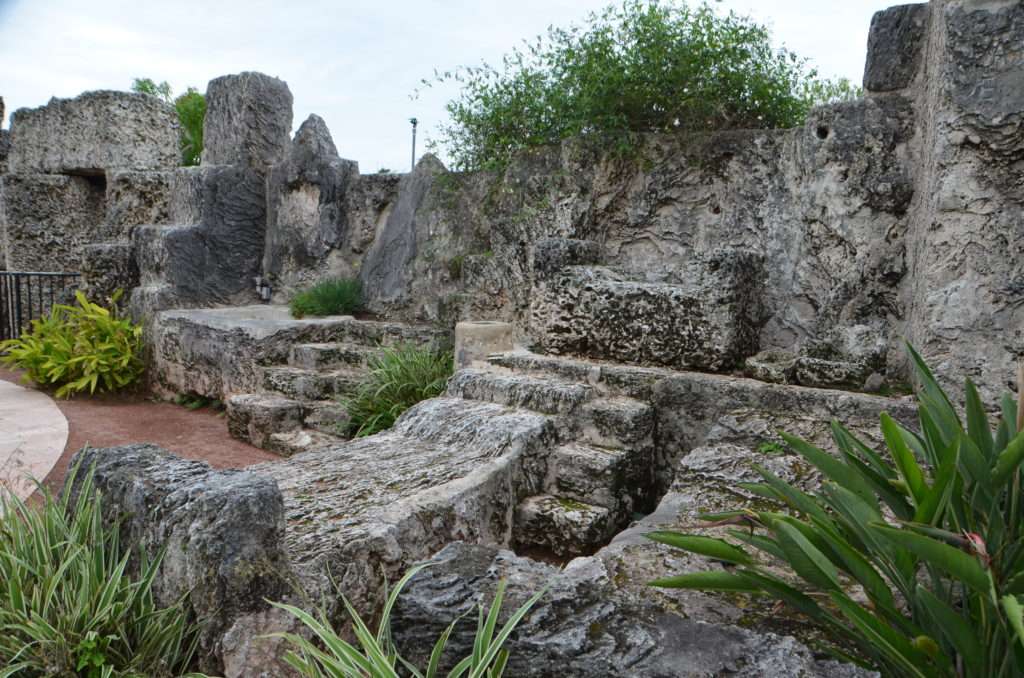 Coral Castle: Megalithic Mystery or Romantic Testimonial? 45