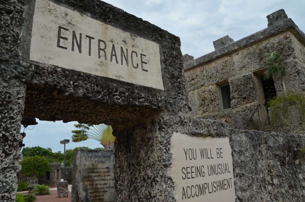 Coral Castle: Megalithic Mystery or Romantic Testimonial? 8